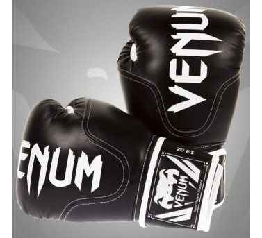 Venum Competitor Boxing Gloves Black 3