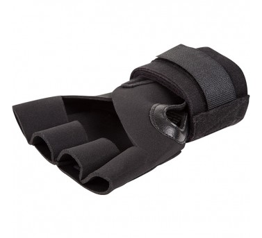 Venum "Kontact" Gel Glove Wraps - Black5