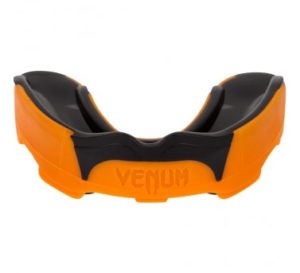 Venum "Predator" Mouthguard Orange/black